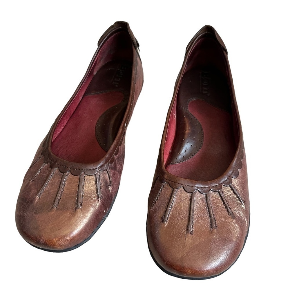 Born Brown Leather Flats
